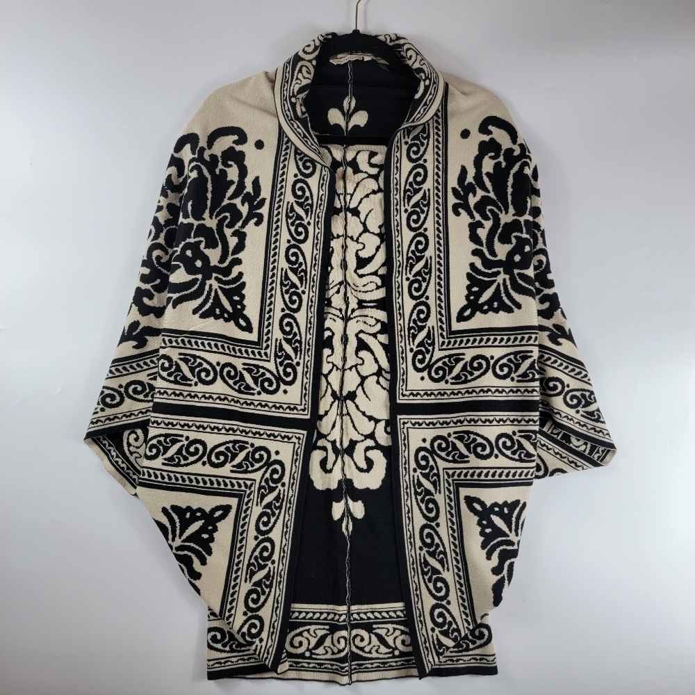 Soft Surroundings Sweater Poncho in Black & Tan, OS